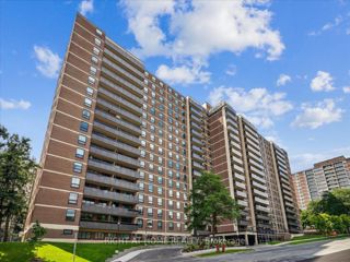 115 - 15 La Rose Ave