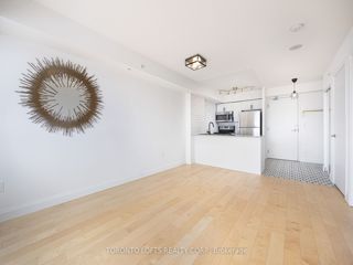 2502 - 1410 Dupont St