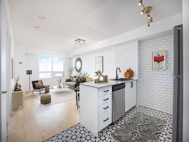 2502 - 1410 Dupont St