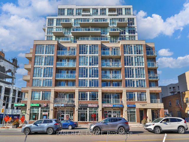 607 - 1638 Bloor St W