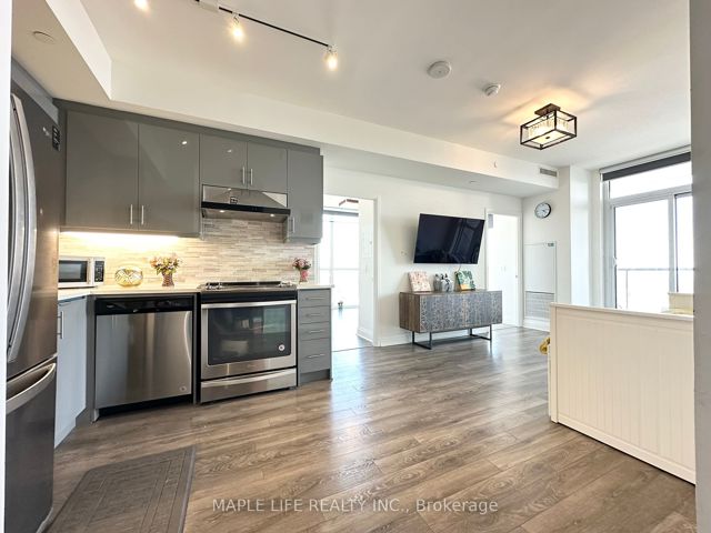 1706 - 17 Zorra St
