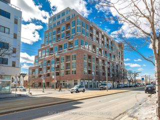 422 - 1787 St Clair Ave W