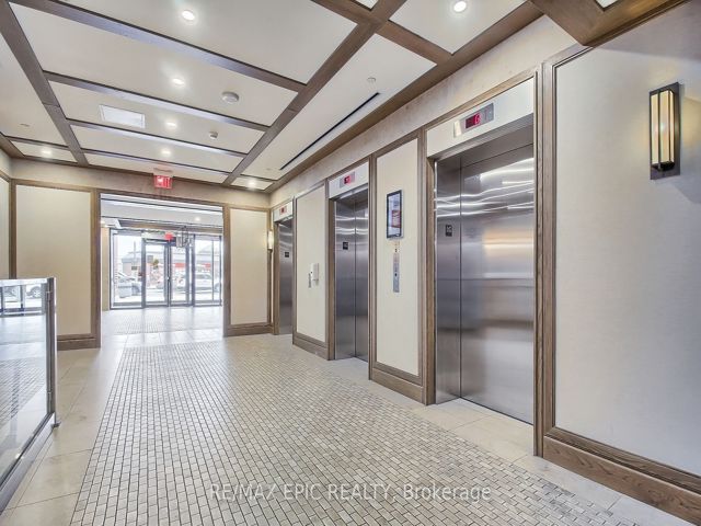 1203 - 830 Lawrence Ave W