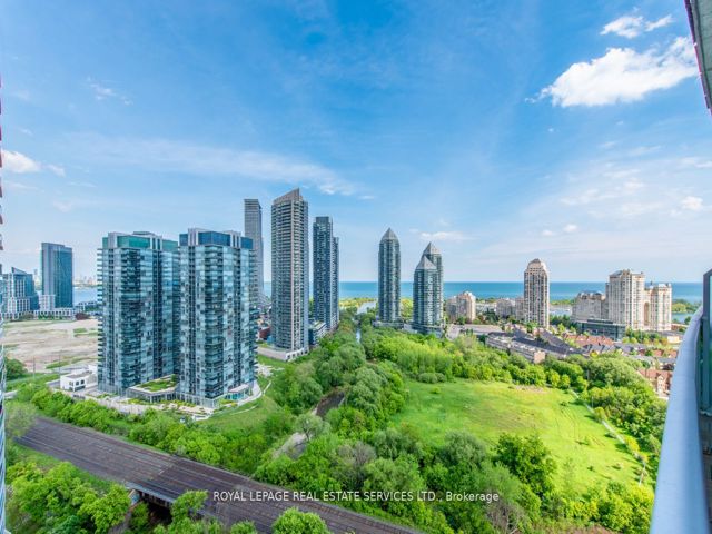 2301 - 155 Legion Rd N