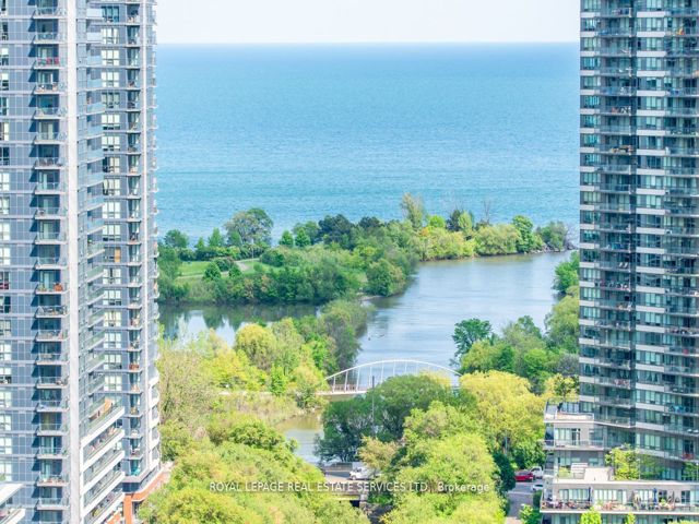 2301 - 155 Legion Rd N