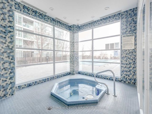 2301 - 155 Legion Rd N