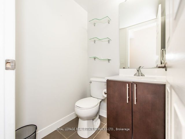 2301 - 155 Legion Rd N
