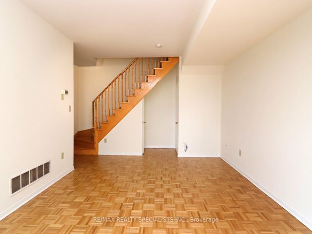 3 - 145 Portland St