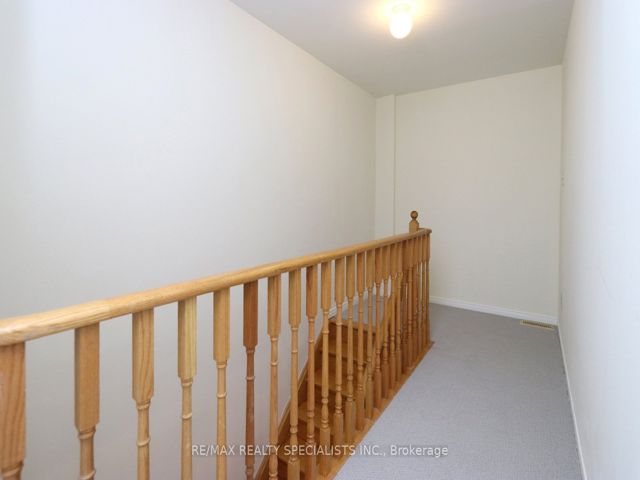 3 - 145 Portland St