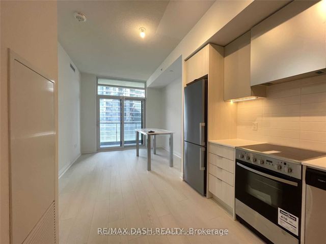 1503 - 30 Gibbs Rd
