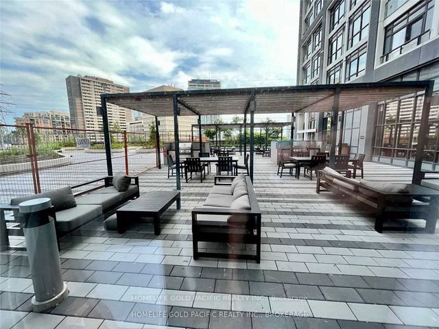 2934 - 5 Mabelle Ave