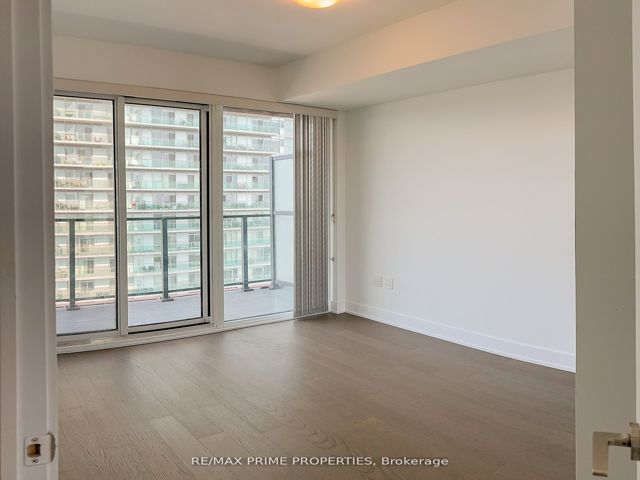 1714 - 30 Shore Breeze Dr