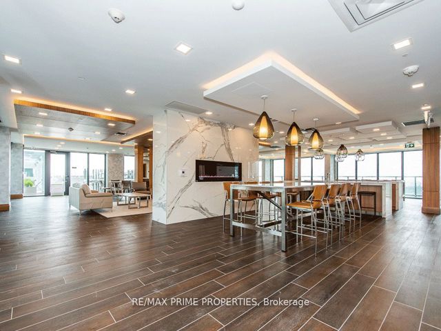 1714 - 30 Shore Breeze Dr