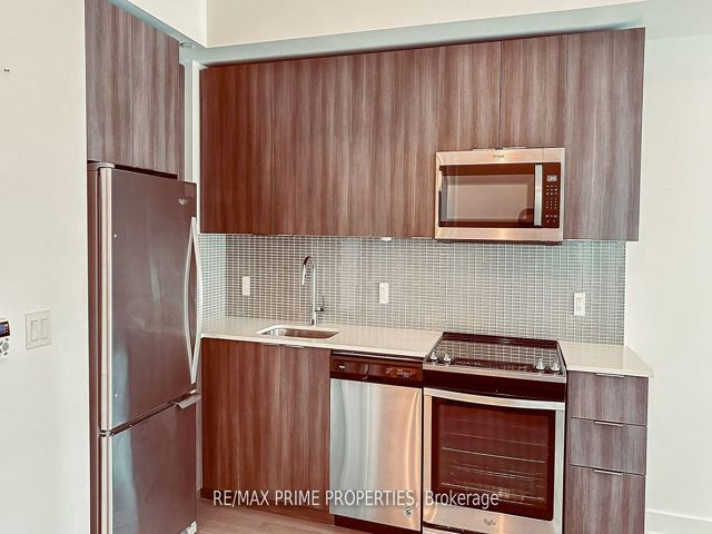 1714 - 30 Shore Breeze Dr