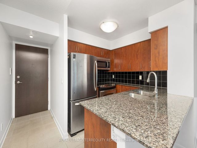 1803 - 205 Sherway Gardens Rd