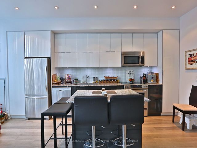435 - 80 Marine Parade Dr