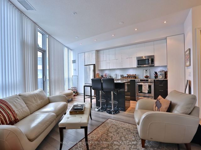 435 - 80 Marine Parade Dr