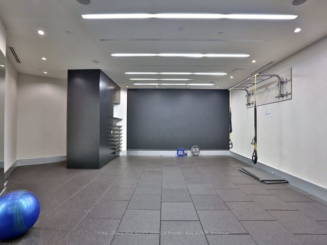 435 - 80 Marine Parade Dr