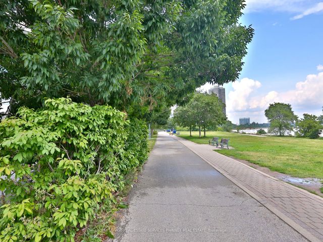 435 - 80 Marine Parade Dr