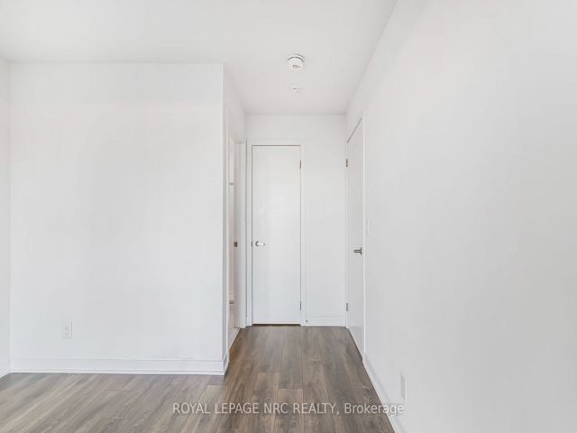 409 - 160 Canon Jackson Dr