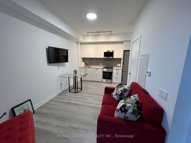 204 - 1791 St. Clair Ave W