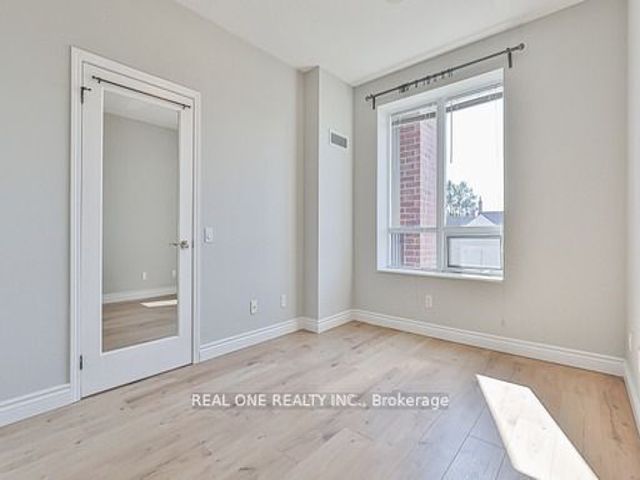 312 - 61 Heintzman St