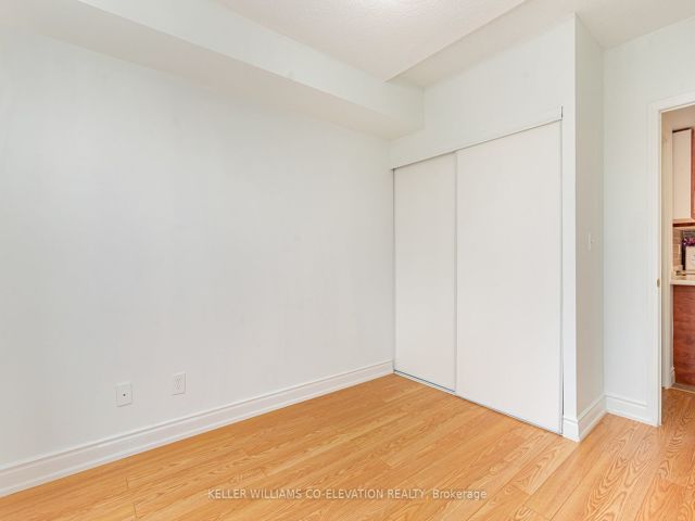 2034 - 3025 Finch Ave W