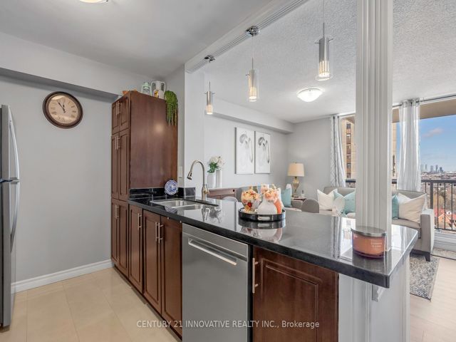 1702 - 3077 Weston Rd