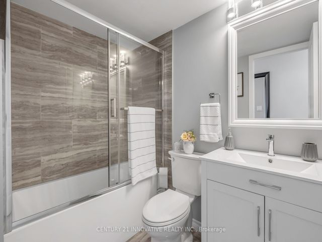 1702 - 3077 Weston Rd