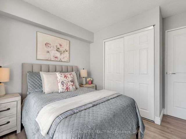 1702 - 3077 Weston Rd