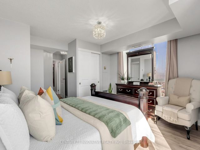 1702 - 3077 Weston Rd