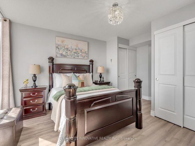 1702 - 3077 Weston Rd