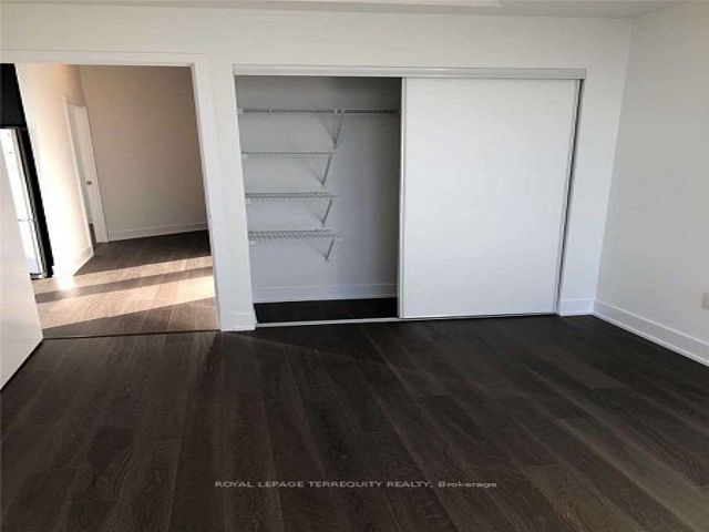 319 - 20 Shore Breeze Dr