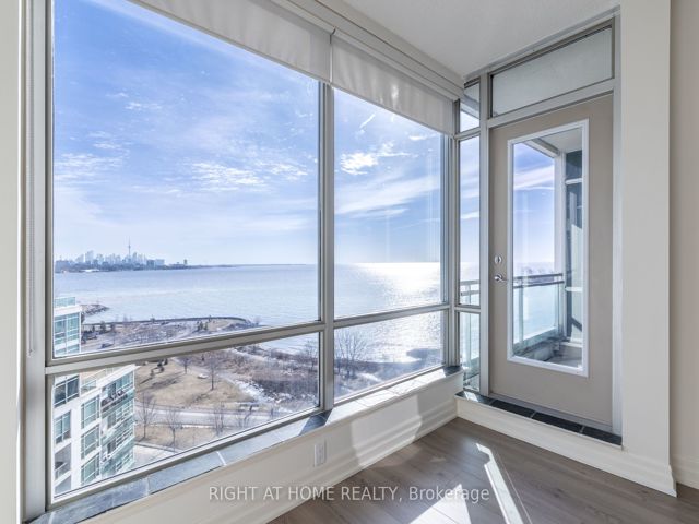 1102 - 5 Marine Parade Dr