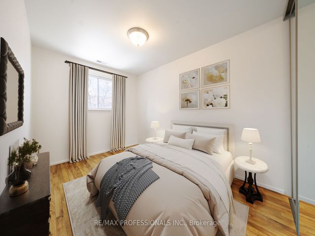 52 - 580 Renforth Dr