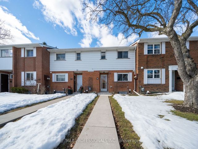 52 - 580 Renforth Dr