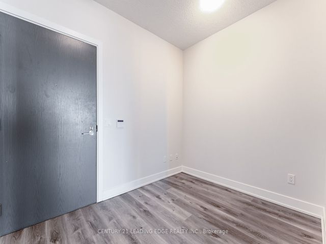 3807 - 7 Mabelle Ave