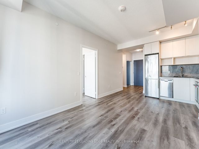 3807 - 7 Mabelle Ave