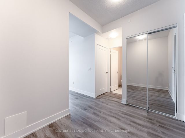 3807 - 7 Mabelle Ave