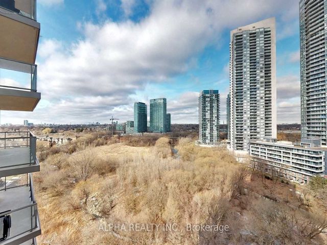 1205 - 15 Legion Rd