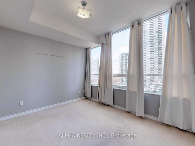 1205 - 15 Legion Rd