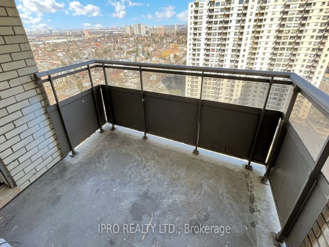 2002 - 390 Dixon Rd