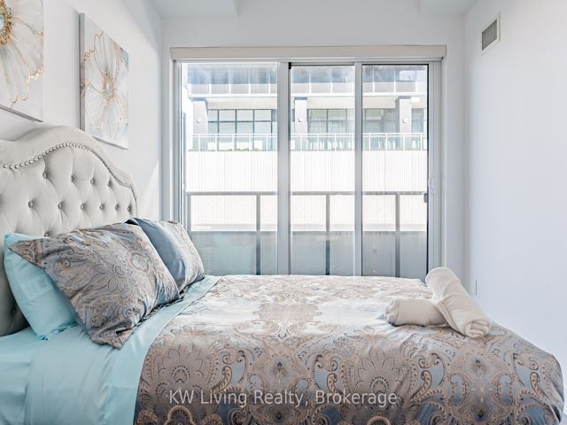 226 - 30 Shore Breeze Dr
