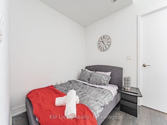 226 - 30 Shore Breeze Dr
