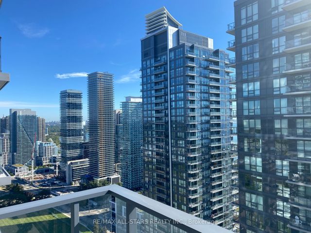 3709 - 2220 Lake Shore Blvd W