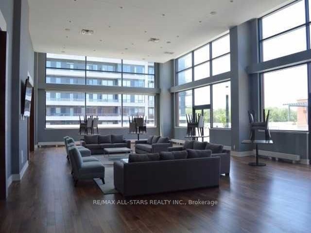 3709 - 2220 Lake Shore Blvd W