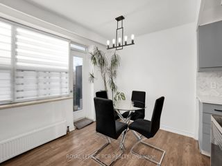 205 - 50 Gulliver Rd