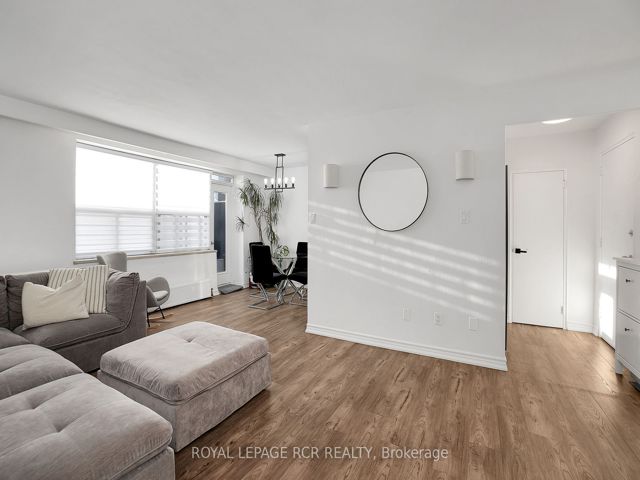 205 - 50 Gulliver Rd