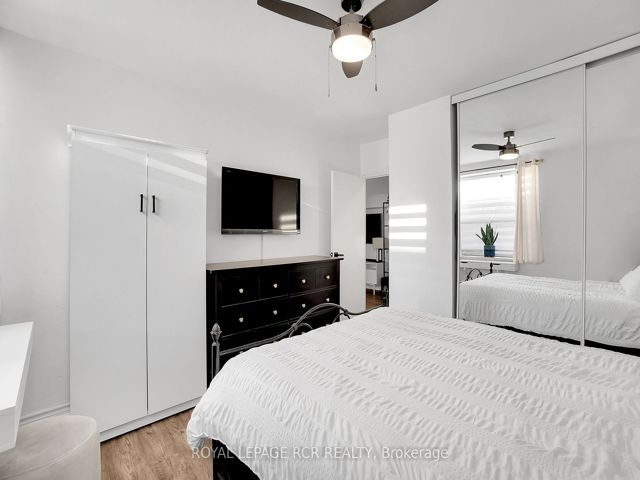 205 - 50 Gulliver Rd