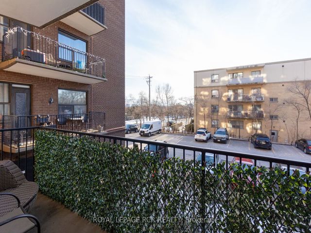 205 - 50 Gulliver Rd